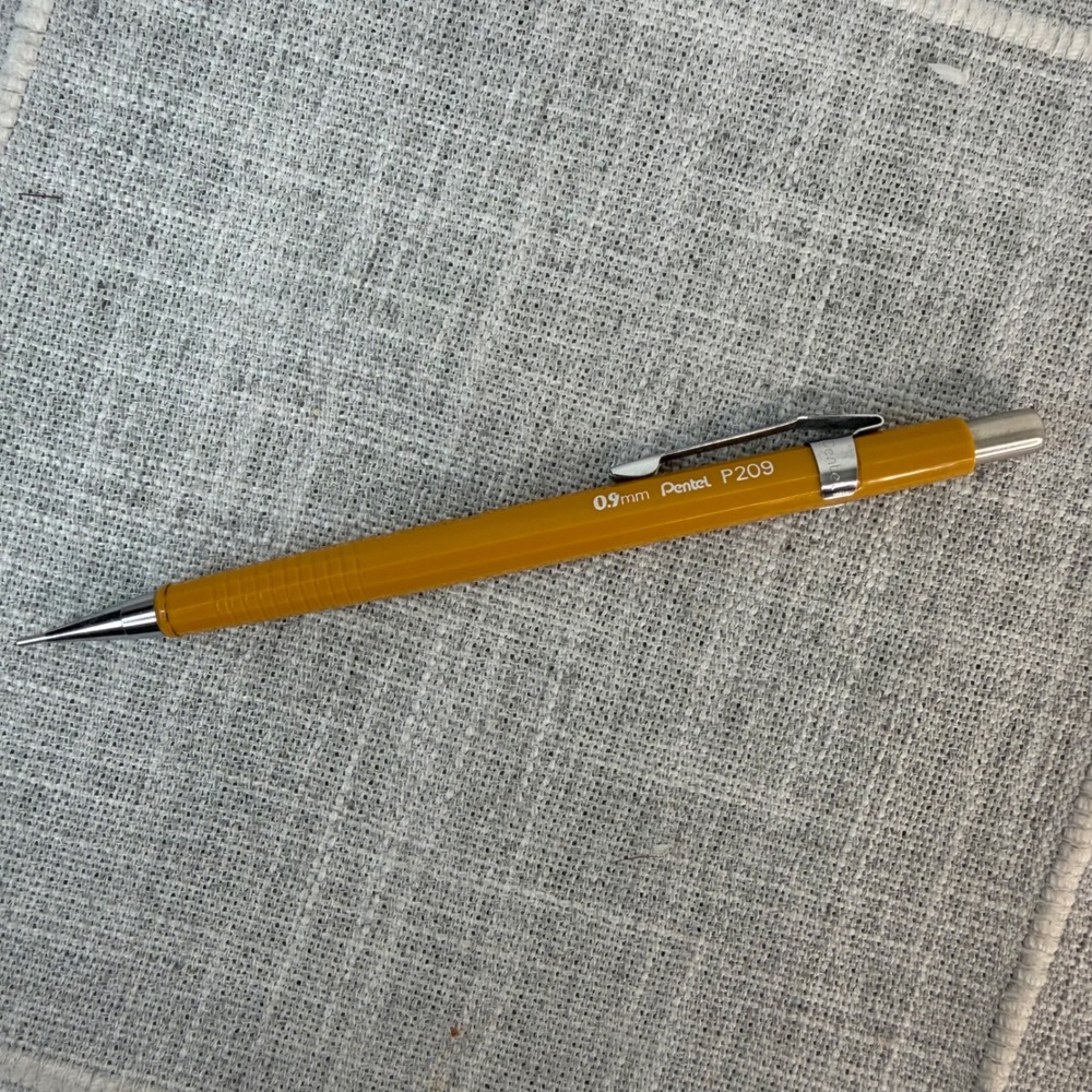 Vintage Pentel P209 Mechanical Pencil Japan 0.9mm